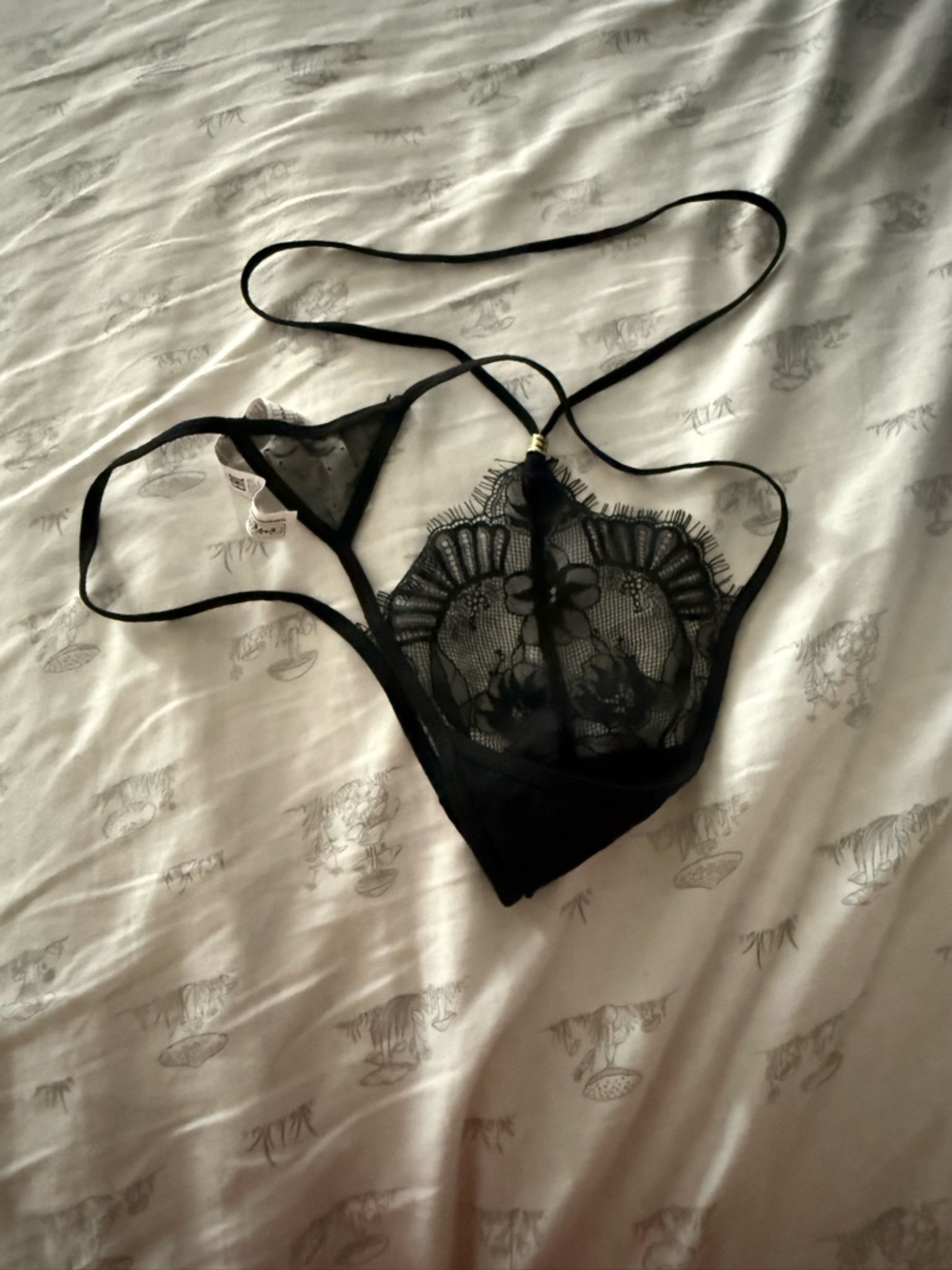 Intimissimi Pretty Flowers Tulle and Lace bralette and thong bottom - Picture 6 of 8